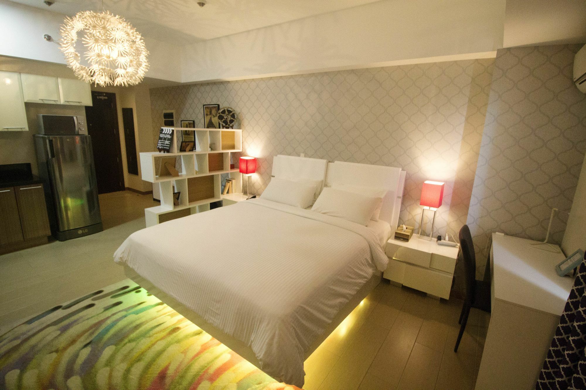 Maxstays - Max Style @ The Venice Residences Taguig Exterior photo